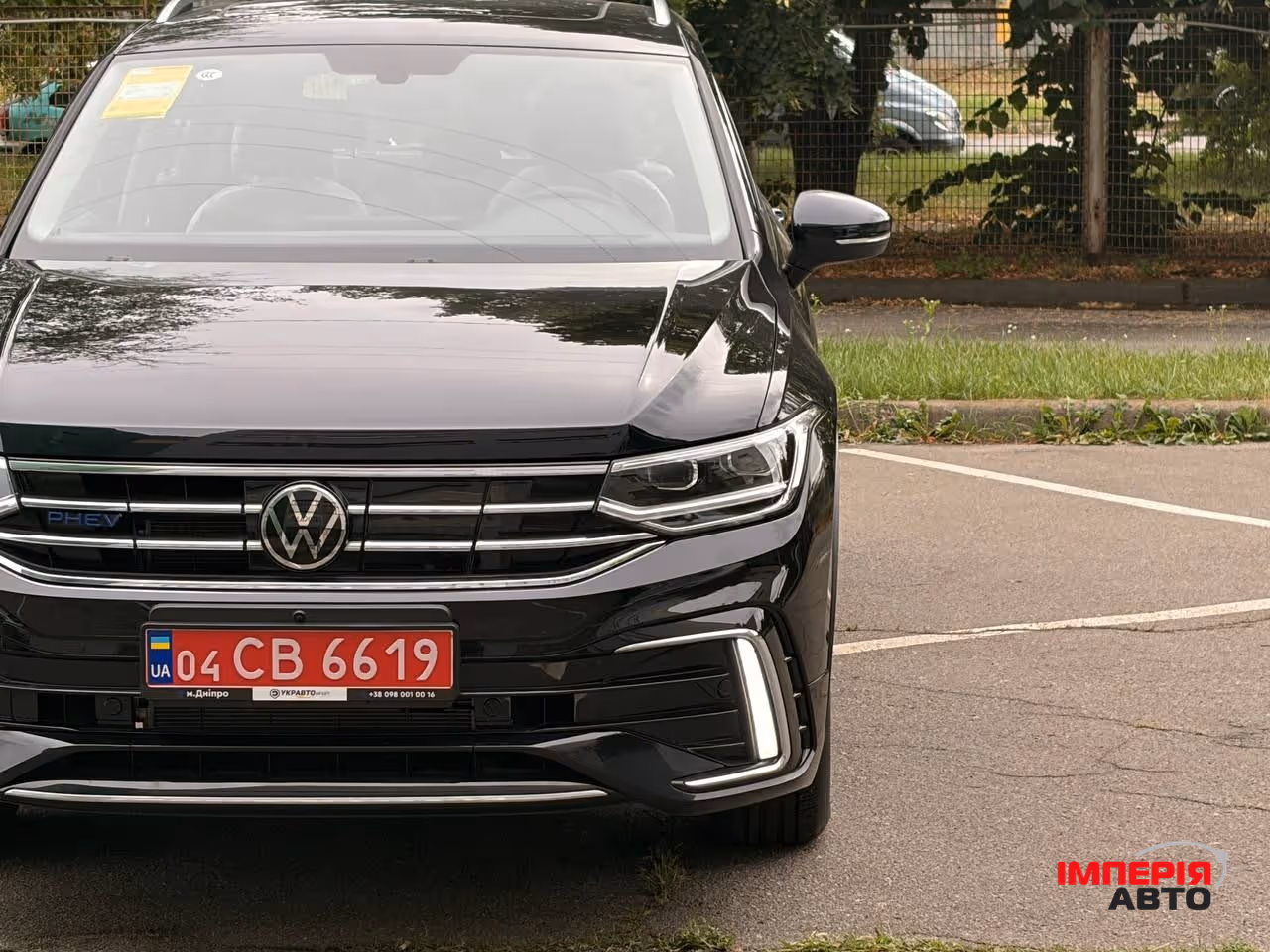 Volkswagen Tiguan - фото 4
