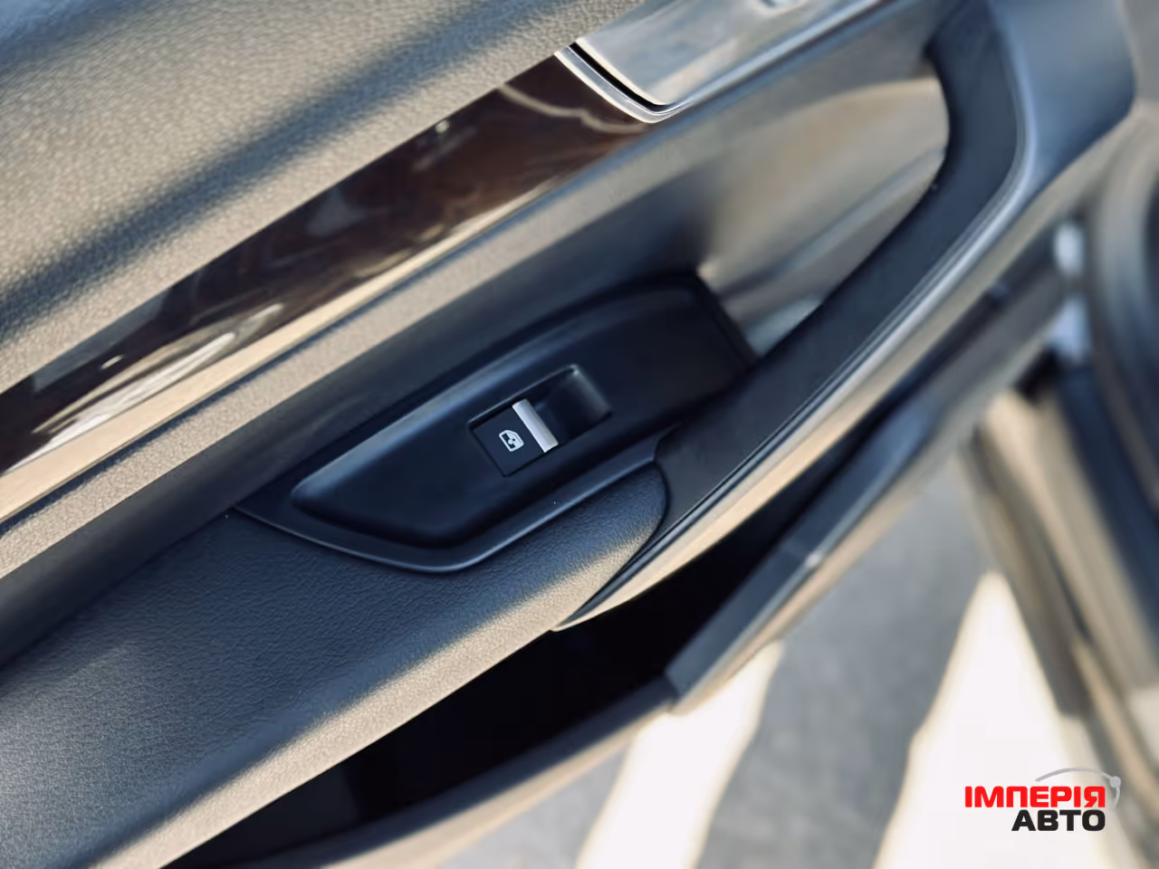 Audi Q5 - фото 11
