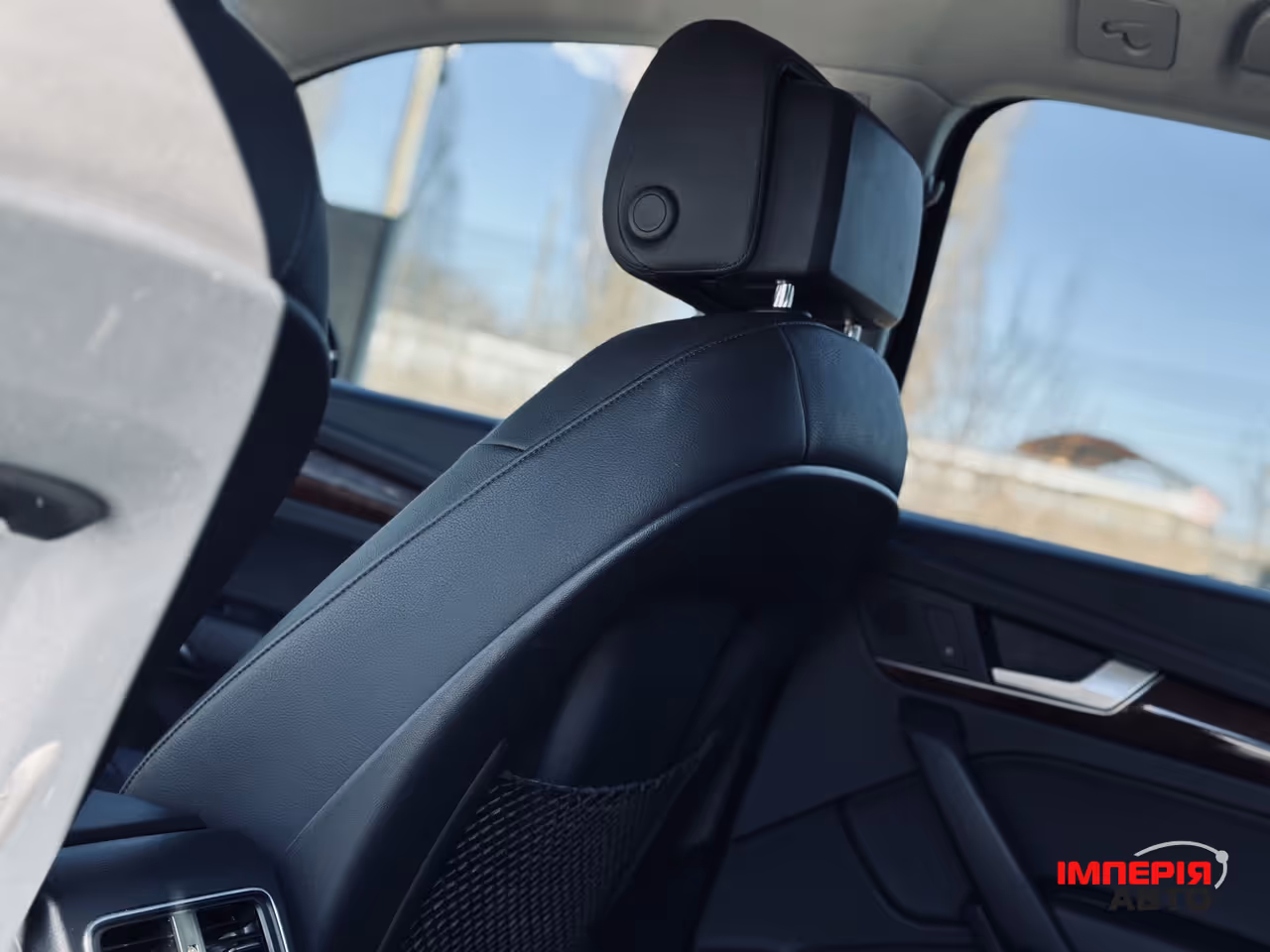 Audi Q5 - фото 13