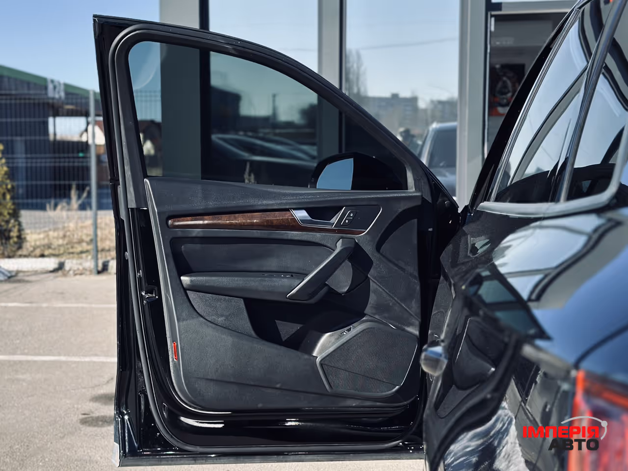 Audi Q5 - фото 17