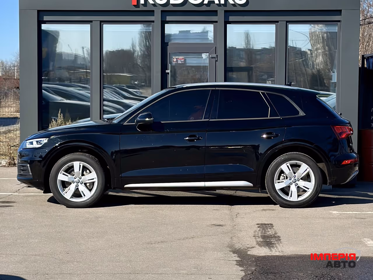 Audi Q5 - фото 3