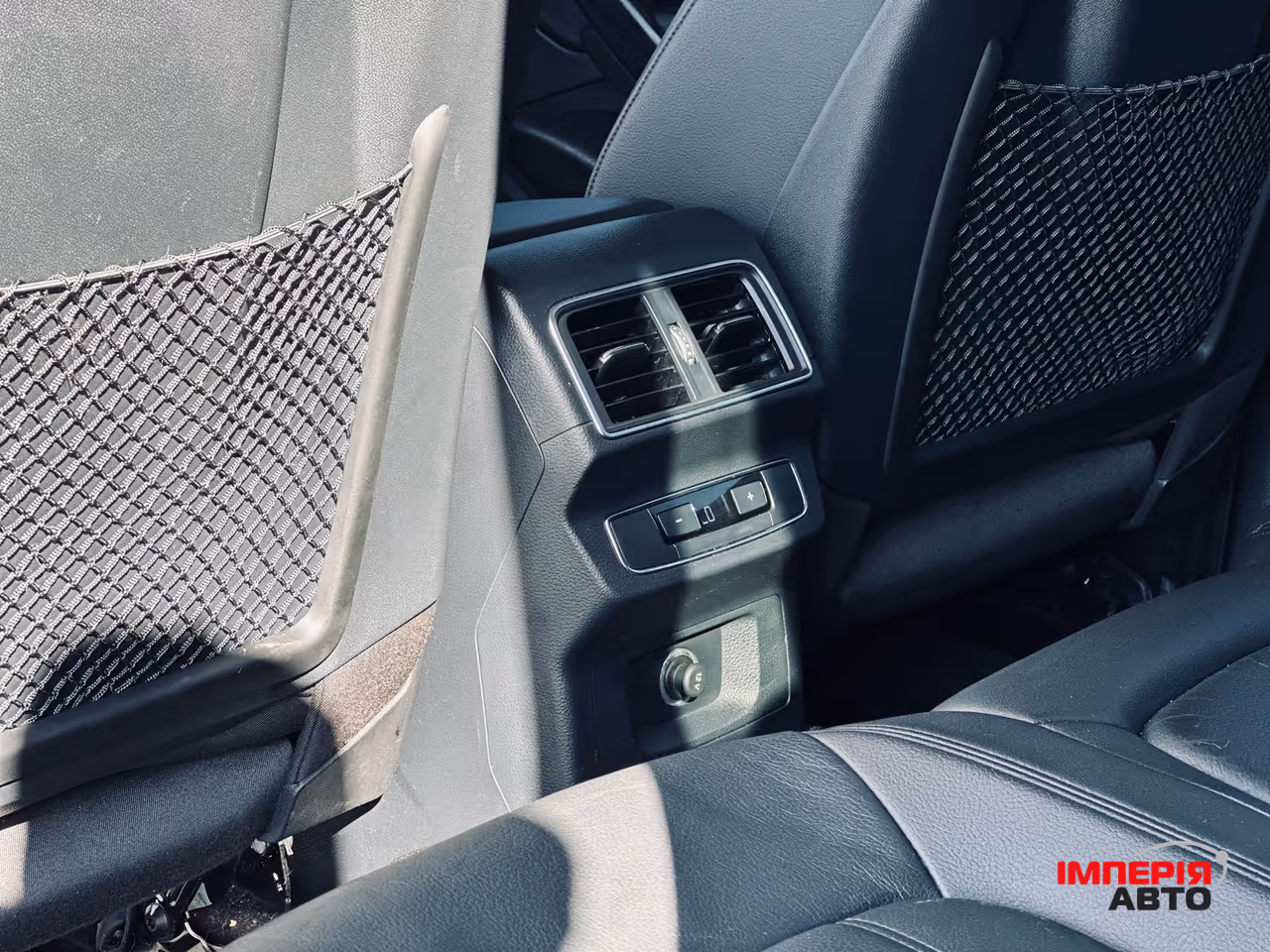 Audi Q5 - фото 16