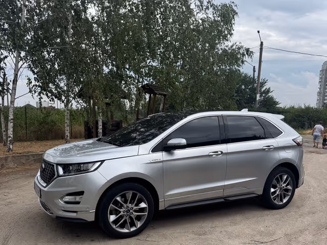 Ford Edge - фото 3