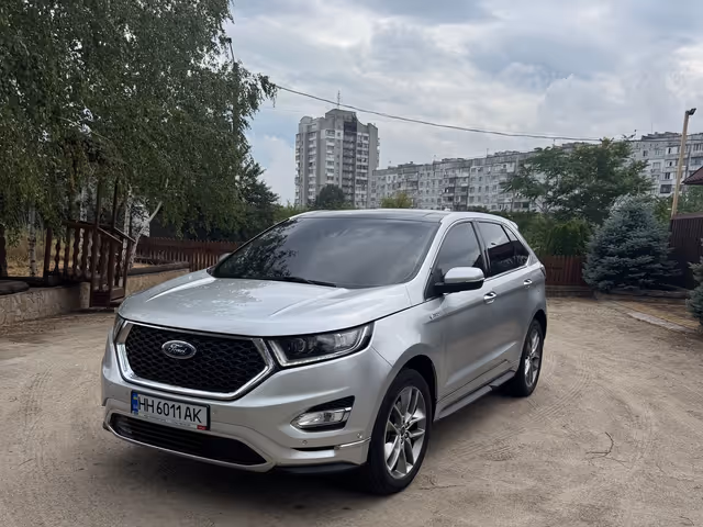 Ford Edge - фото 1