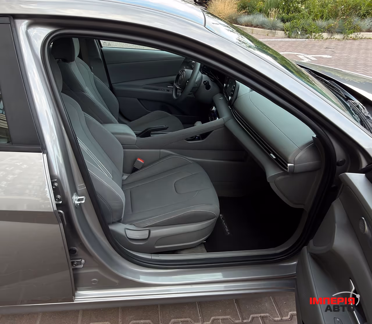Hyundai Elantra - фото 14