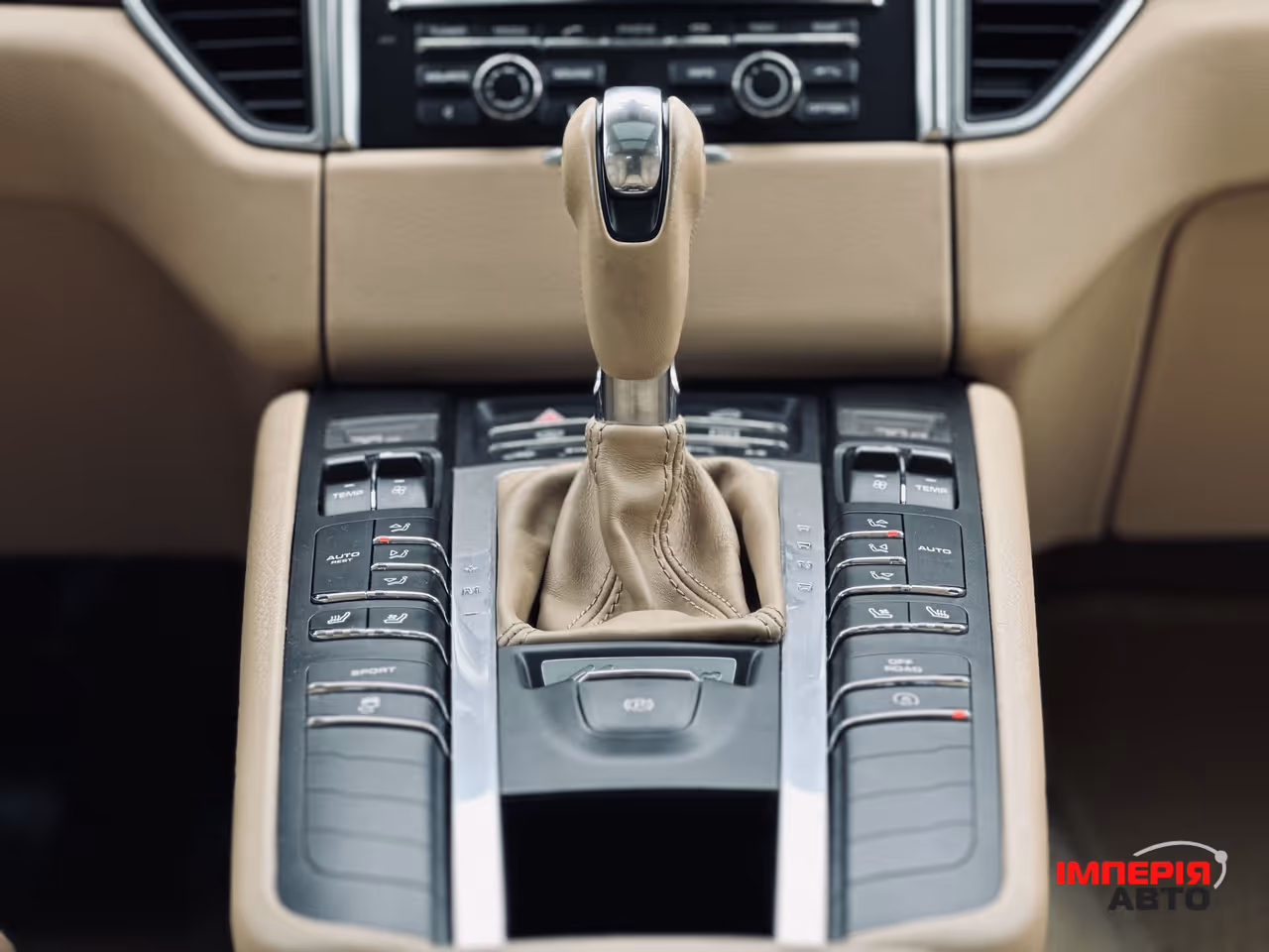 Porsche Macan - фото 52
