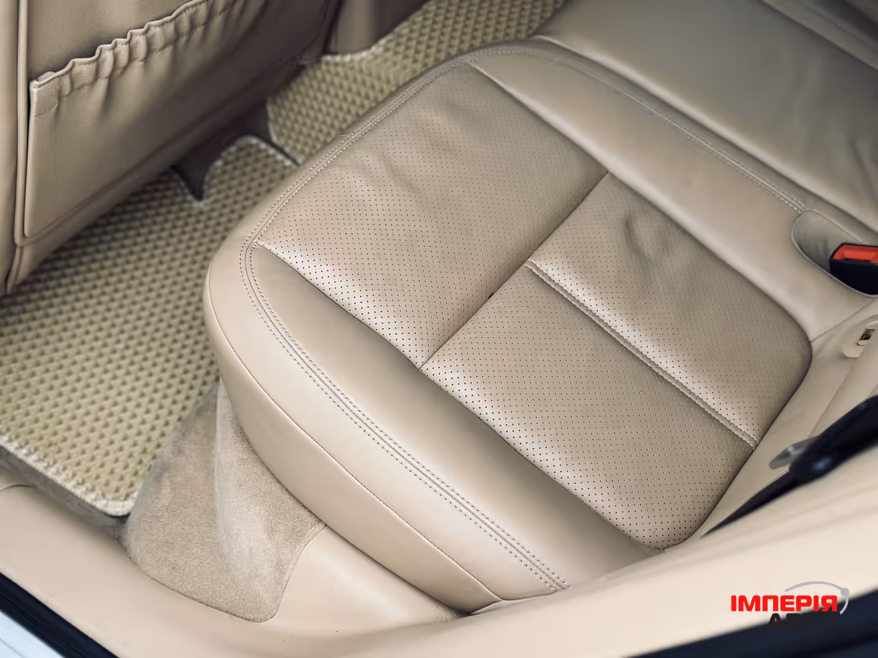 Porsche Macan - фото 27