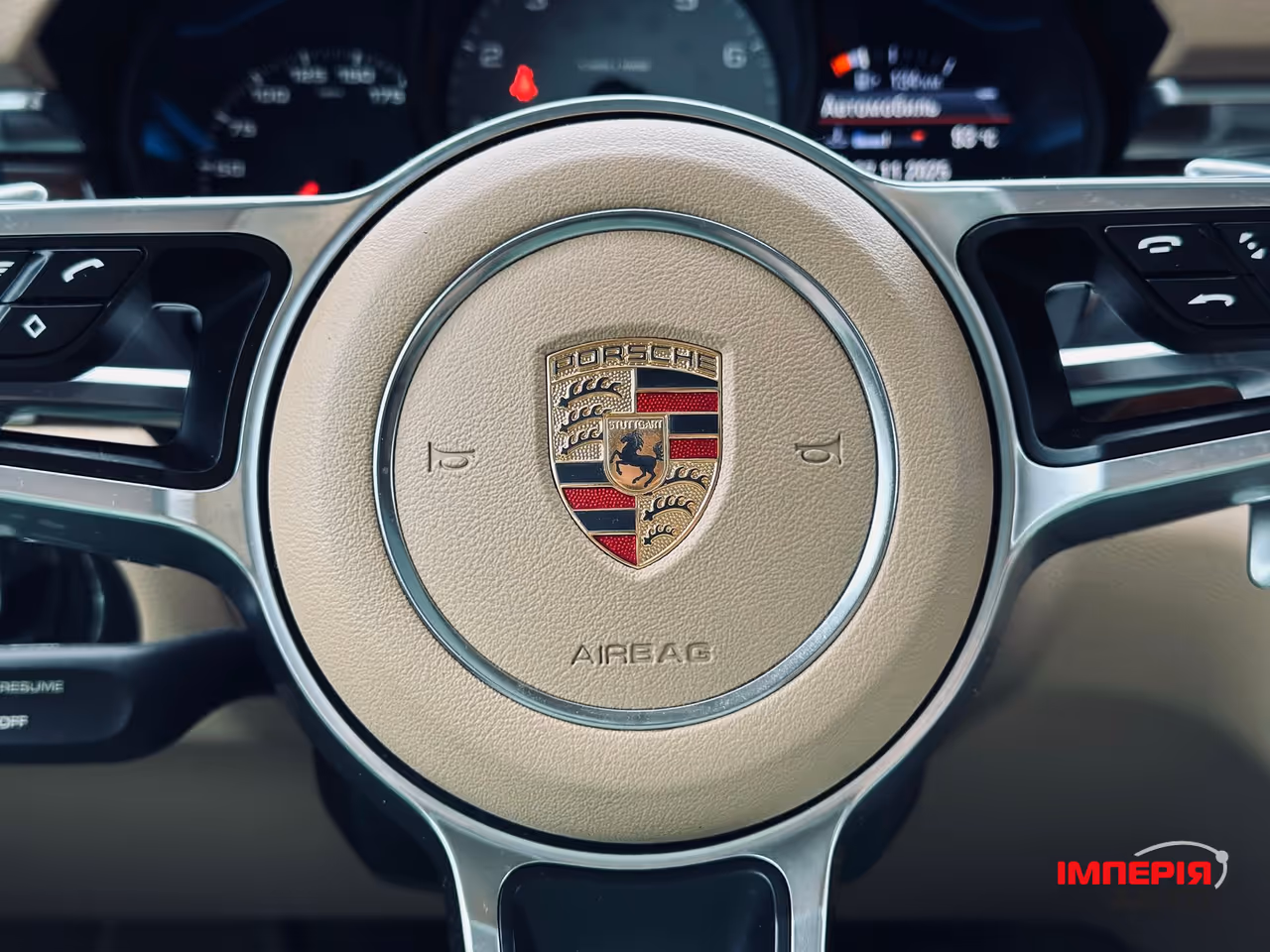 Porsche Macan - фото 79