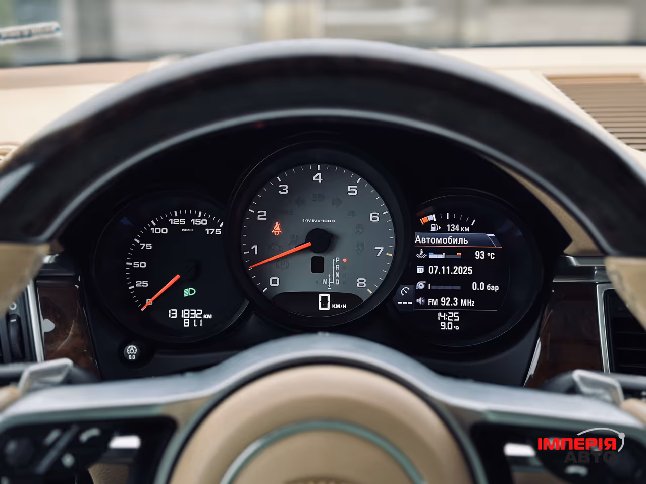Porsche Macan - фото 68