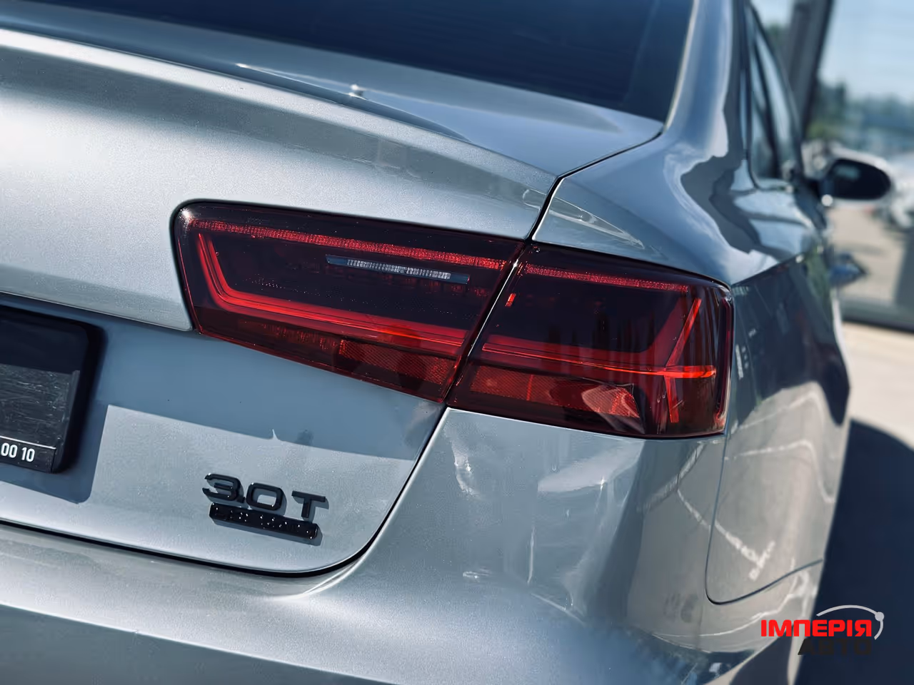 Audi A6 - фото 12