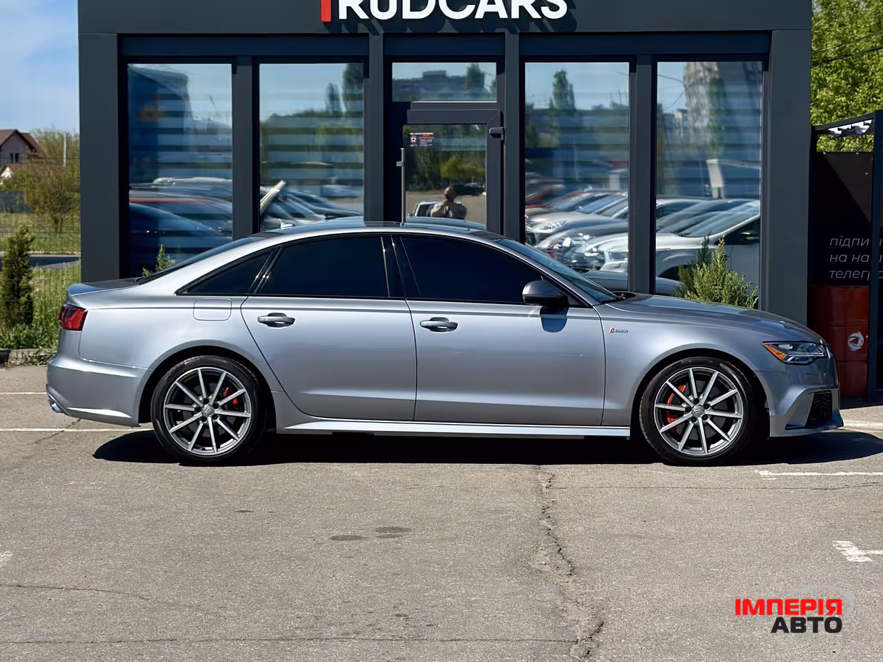 Audi A6 - фото 6