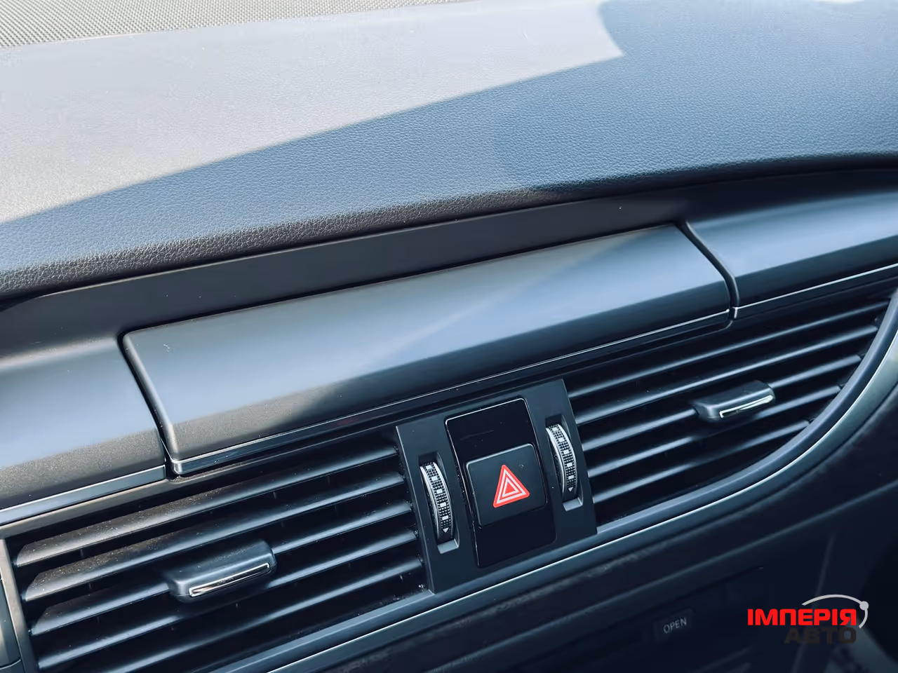 Audi A6 - фото 58