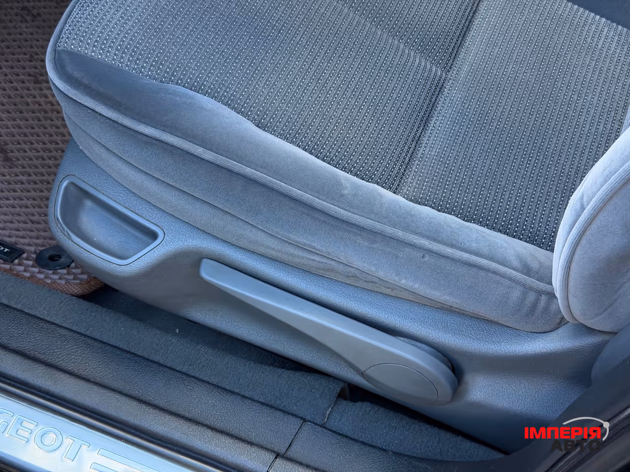 Peugeot 407 - фото 37