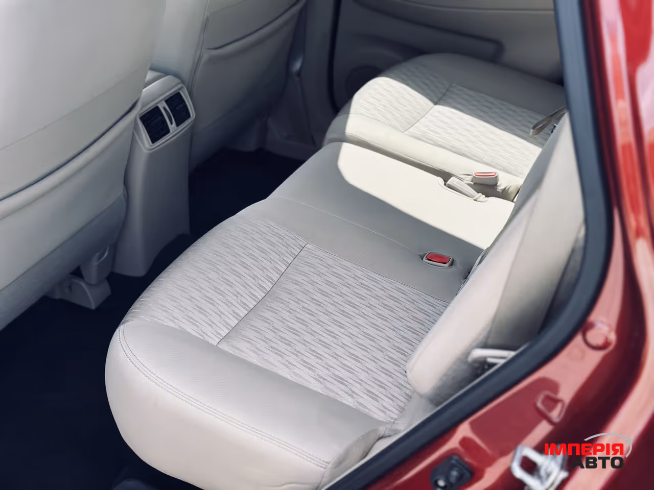 Nissan Rogue - фото 8