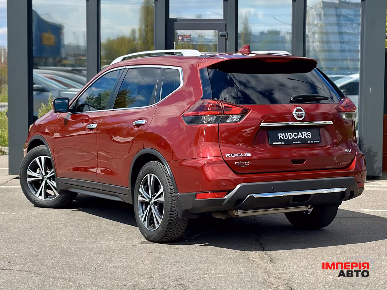 Nissan Rogue - фото 4