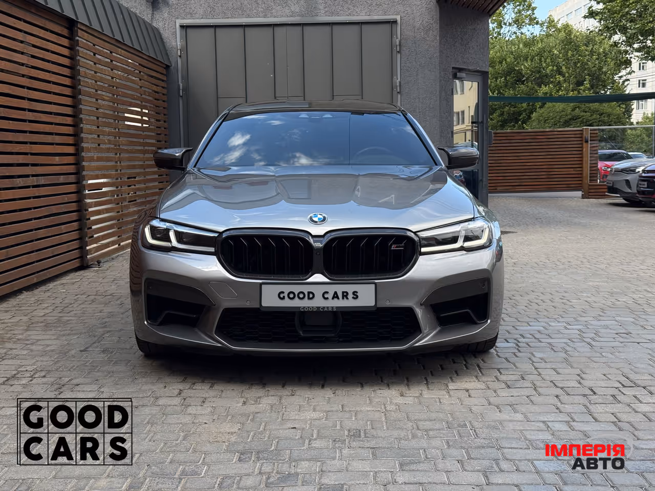 BMW M5 - фото 2