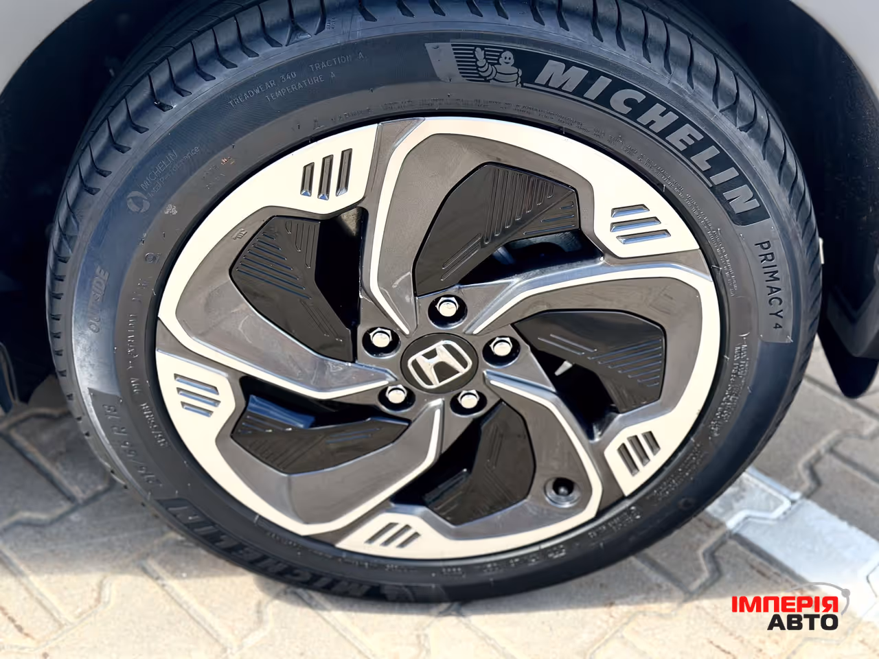 Honda M-NV - фото 28