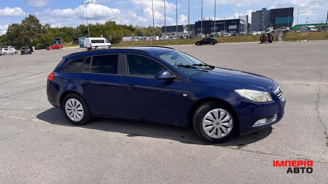 Opel Insignia - фото 2