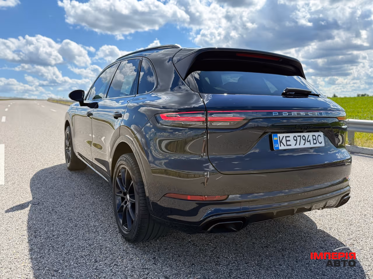 Porsche Cayenne - фото 16