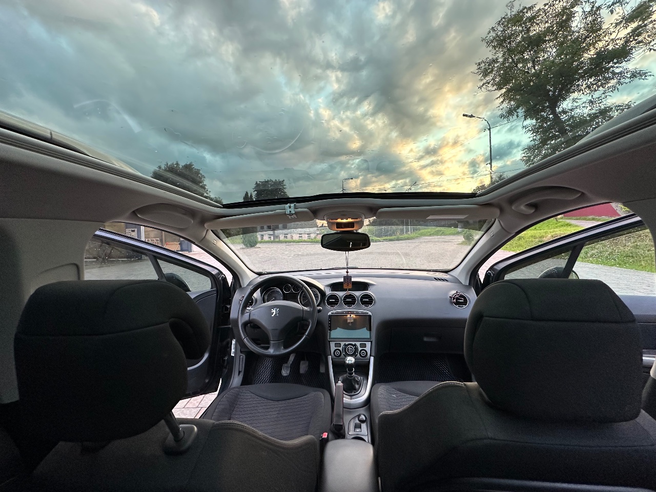 Peugeot 308 - фото 3