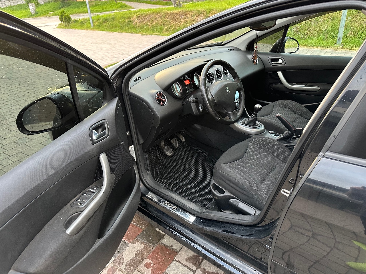 Peugeot 308 - фото 5