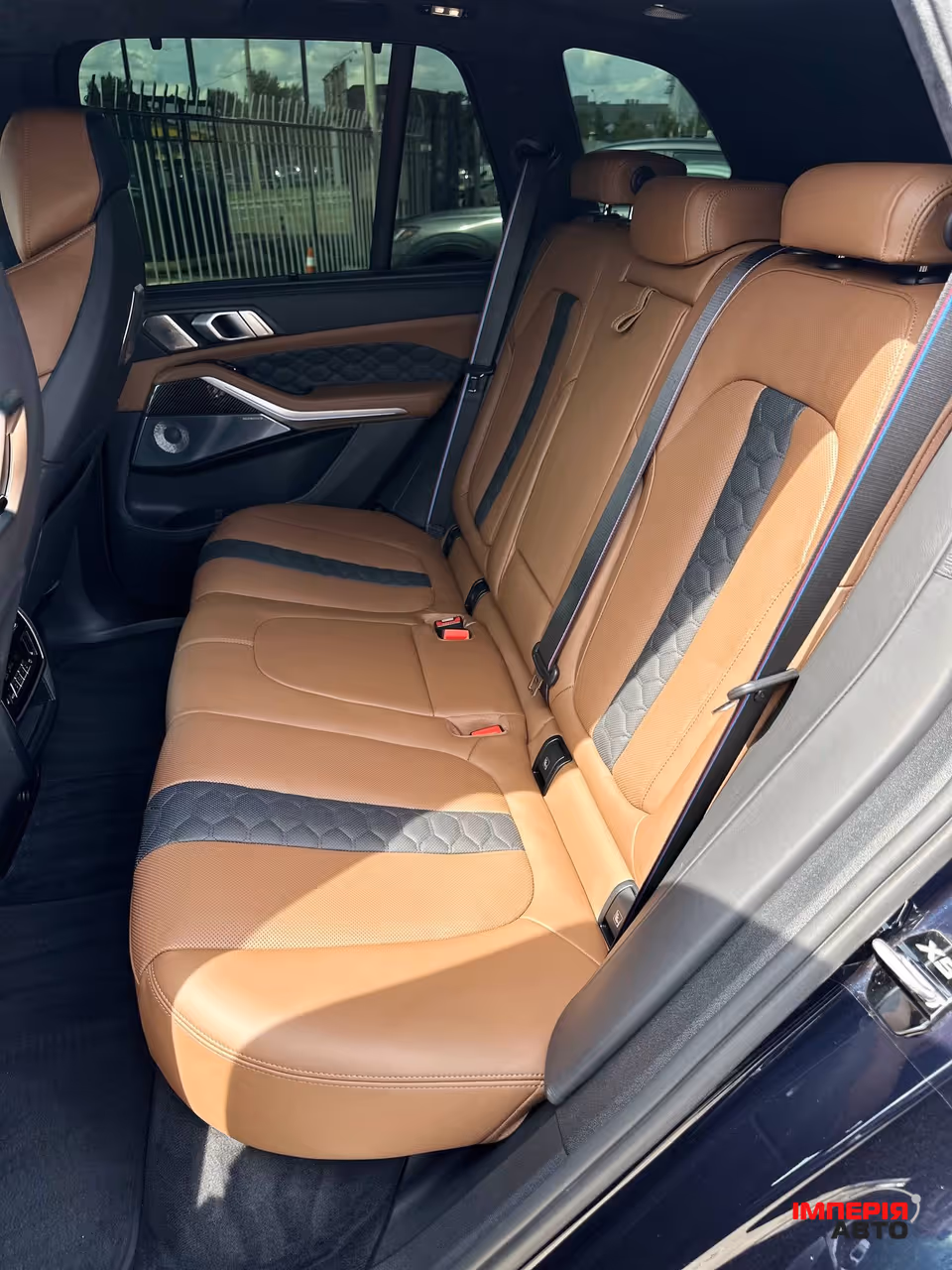 BMW X5 - фото 10