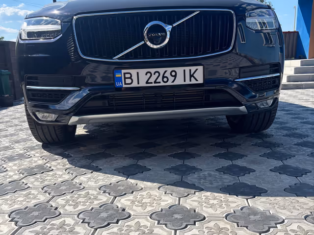 Volvo XC90 - фото 4