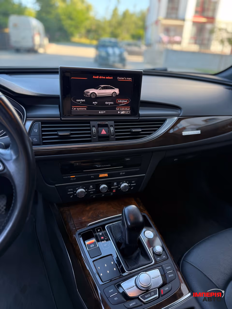 Audi A6 - фото 10