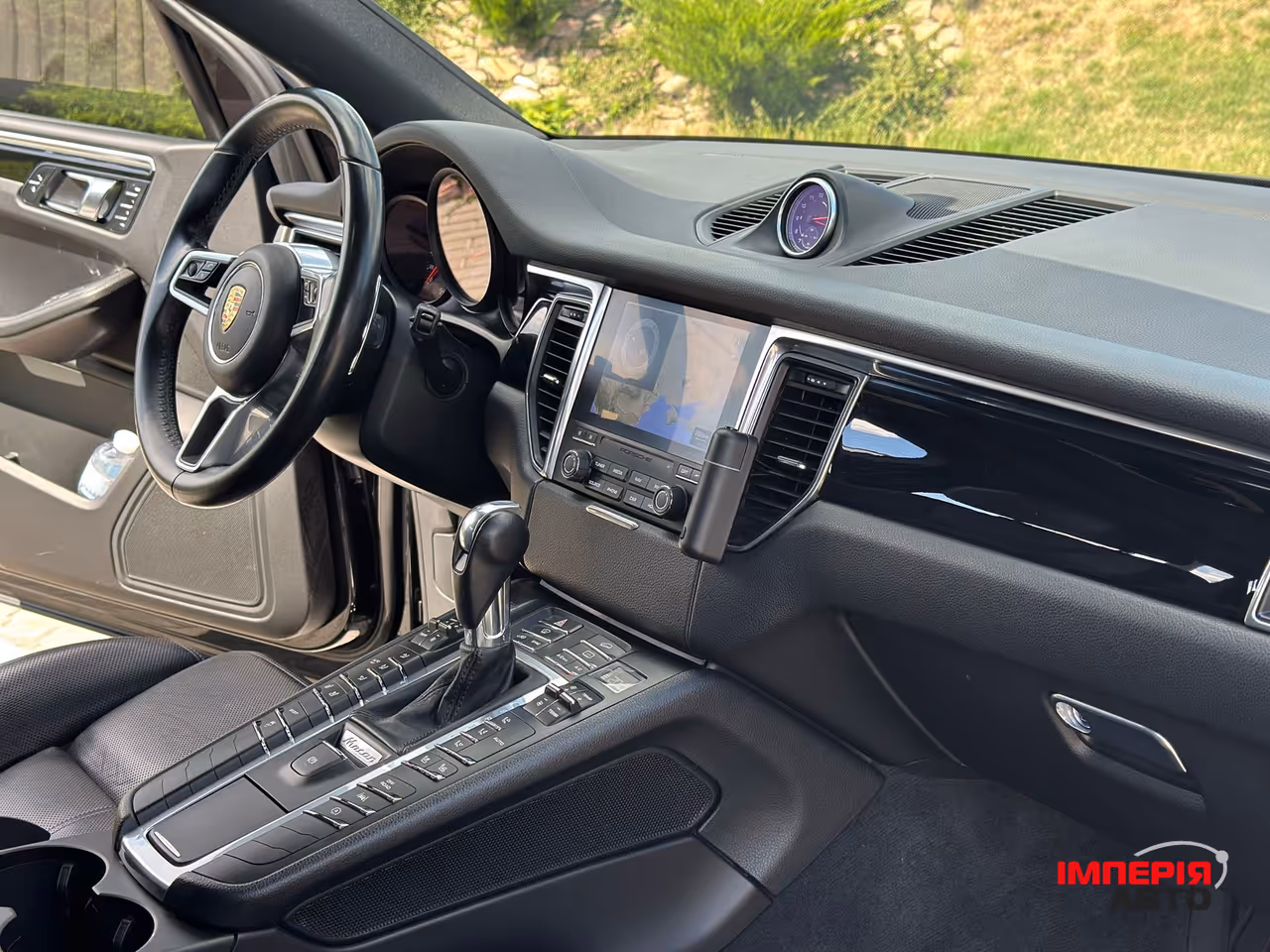 Porsche Macan - фото 27