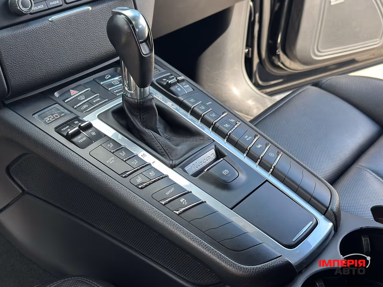 Porsche Macan - фото 21