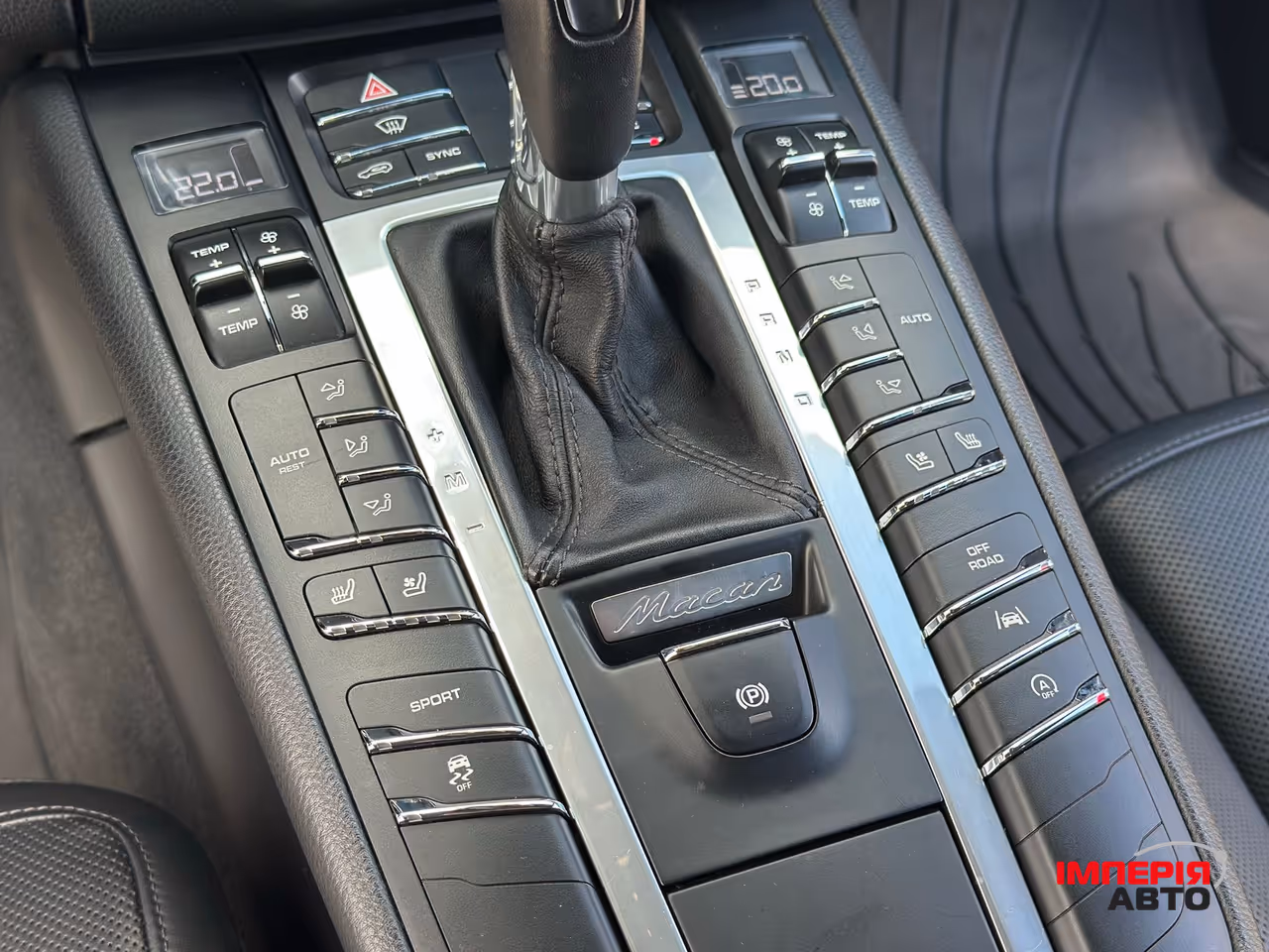 Porsche Macan - фото 42