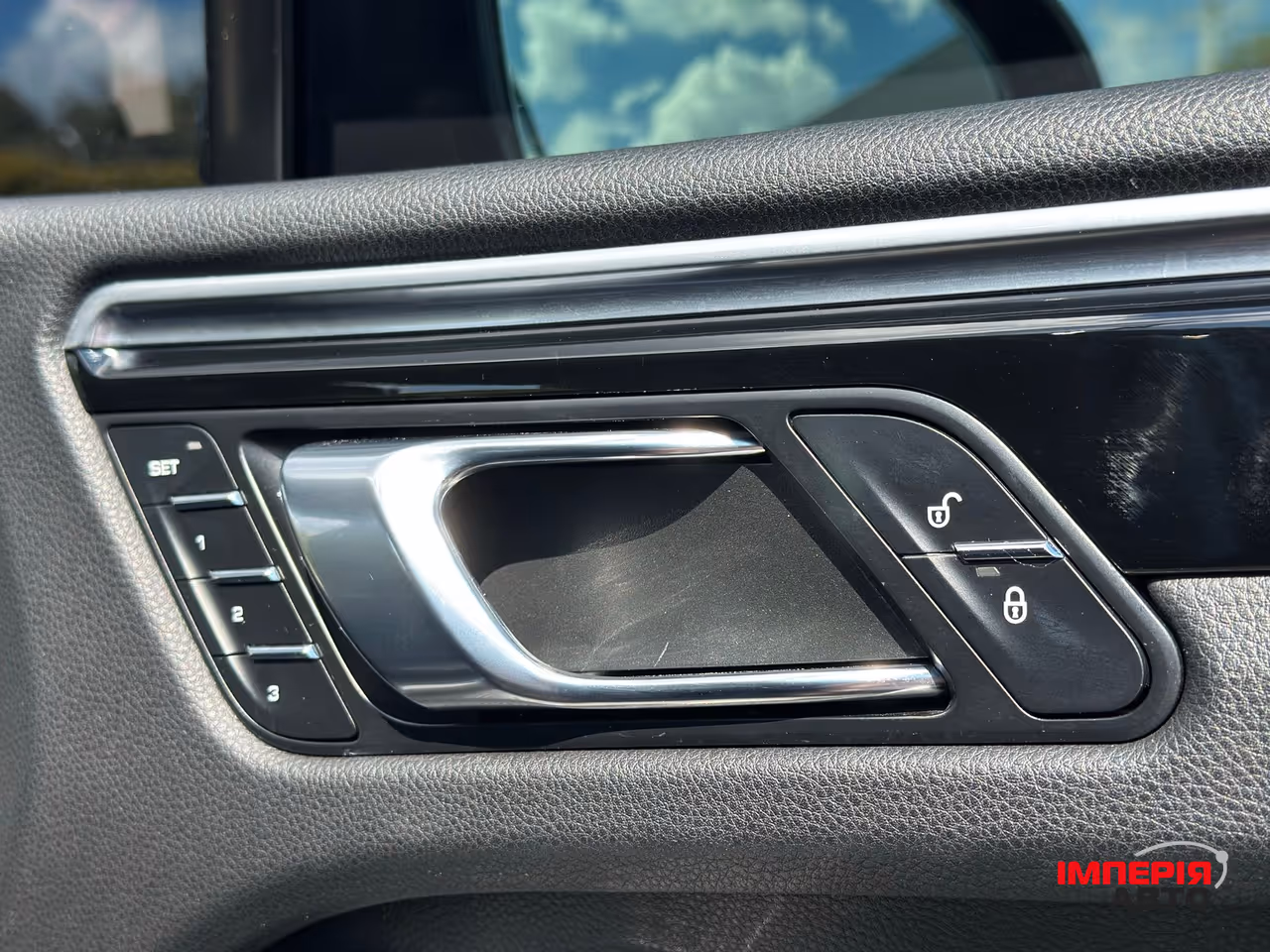 Porsche Macan - фото 34