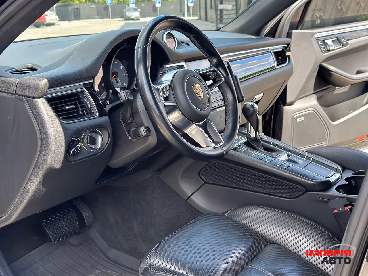 Porsche Macan - фото 7