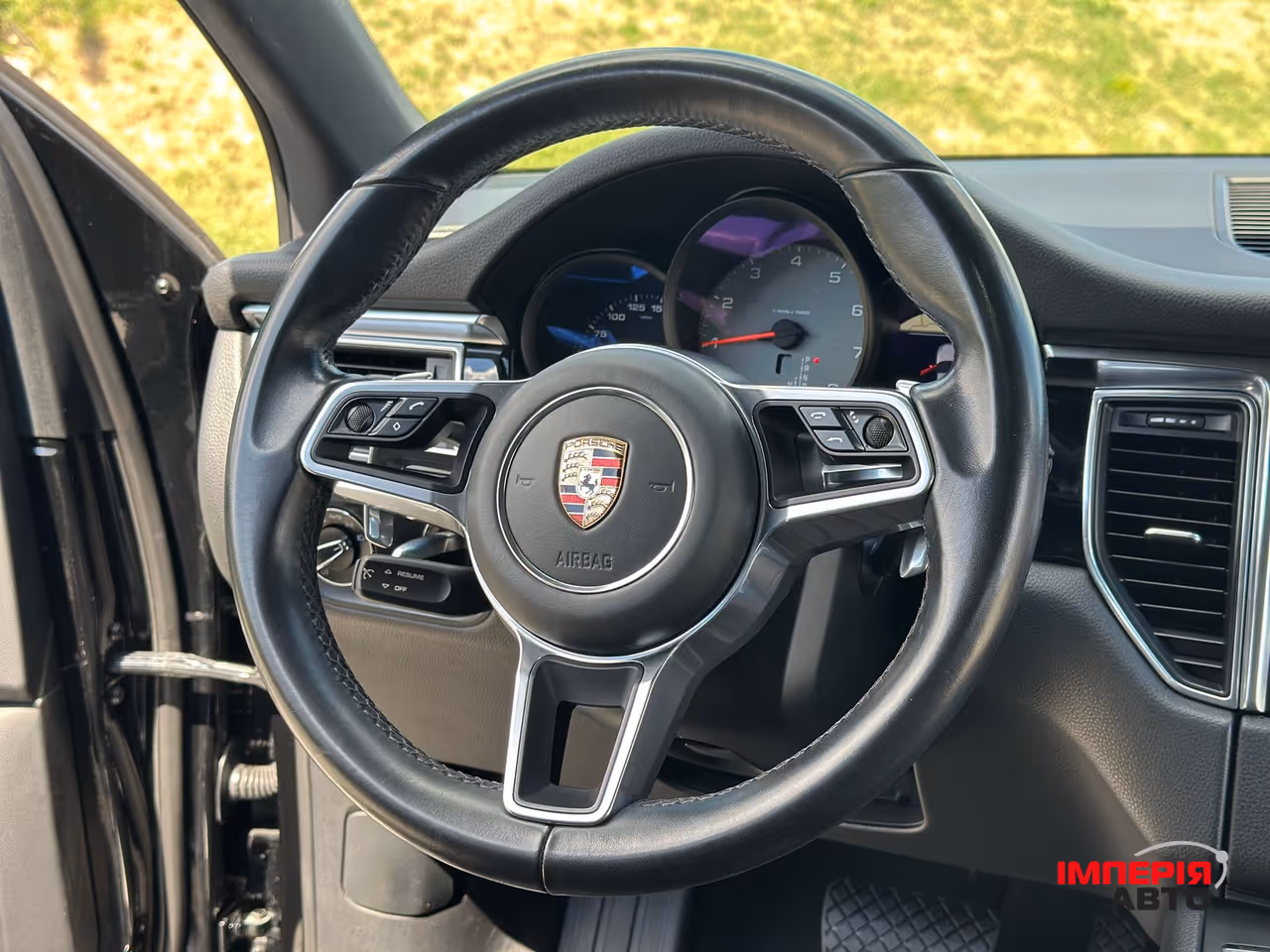 Porsche Macan - фото 39
