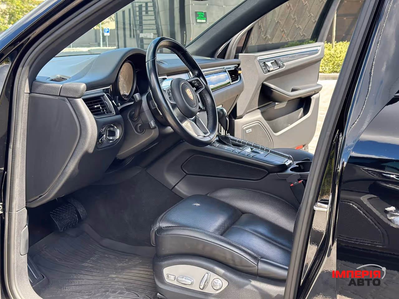Porsche Macan - фото 11