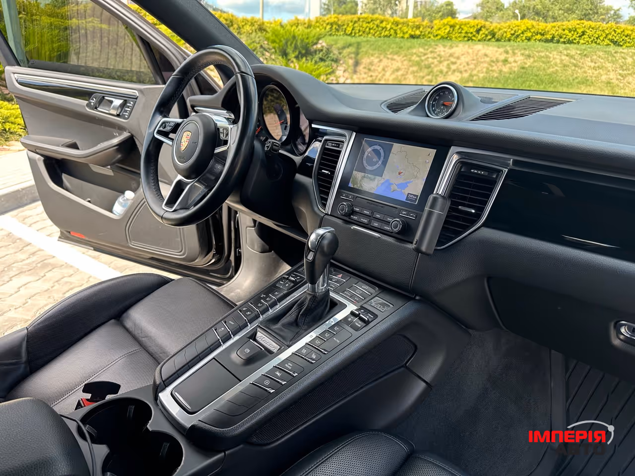 Porsche Macan - фото 30