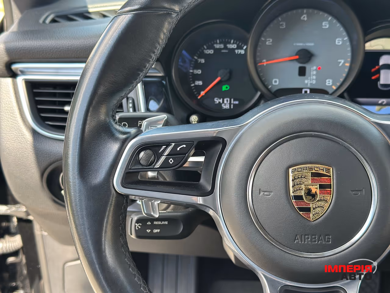 Porsche Macan - фото 41