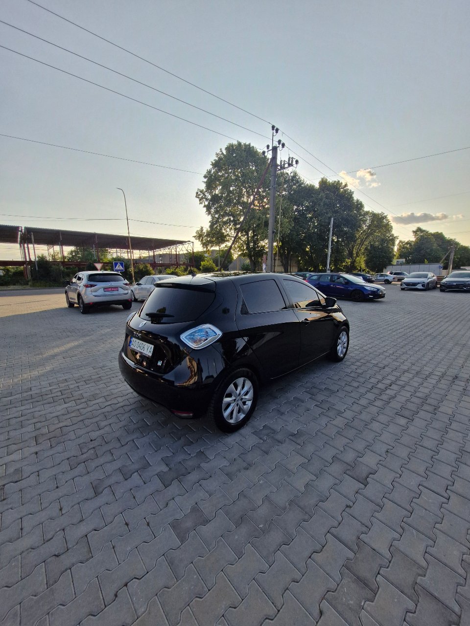 Renault ZOE - фото 6