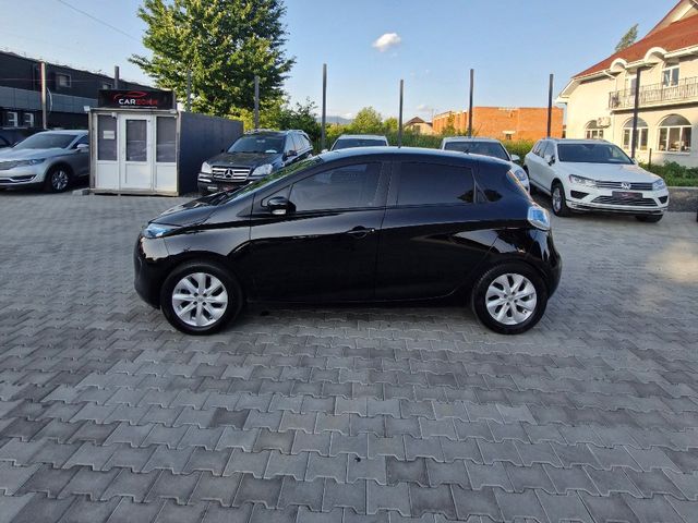 Renault ZOE - фото 3
