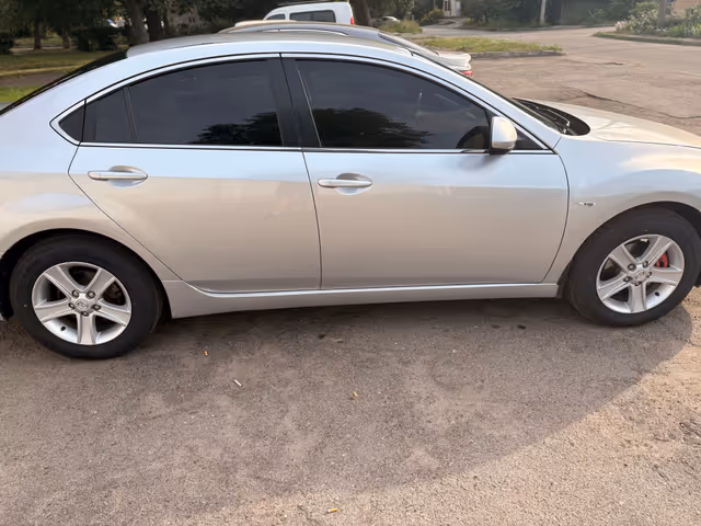 Mazda 6 - фото 4
