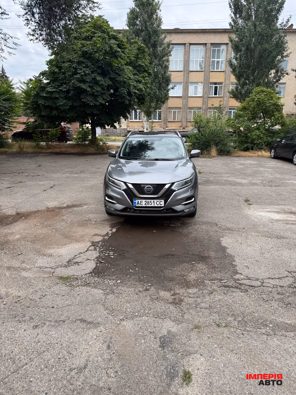 Nissan Qashqai - фото 1