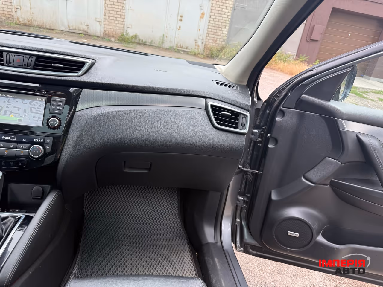 Nissan Qashqai - фото 9