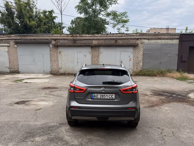 Nissan Qashqai - фото 4