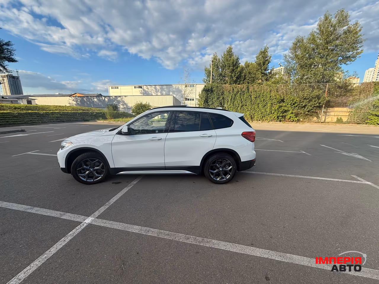 BMW X1 - фото 7