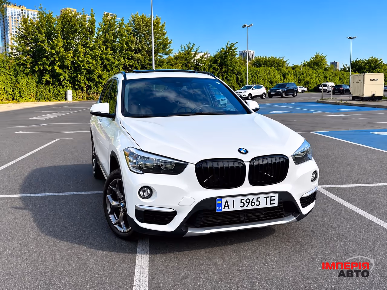 BMW X1 - фото 1