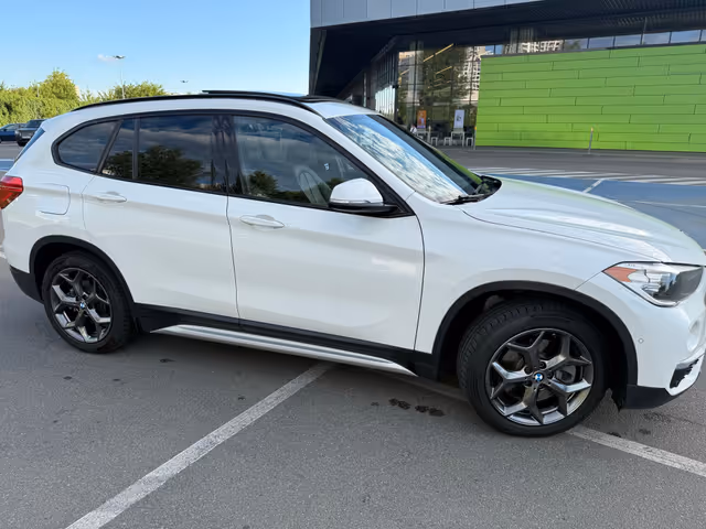BMW X1 - фото 5