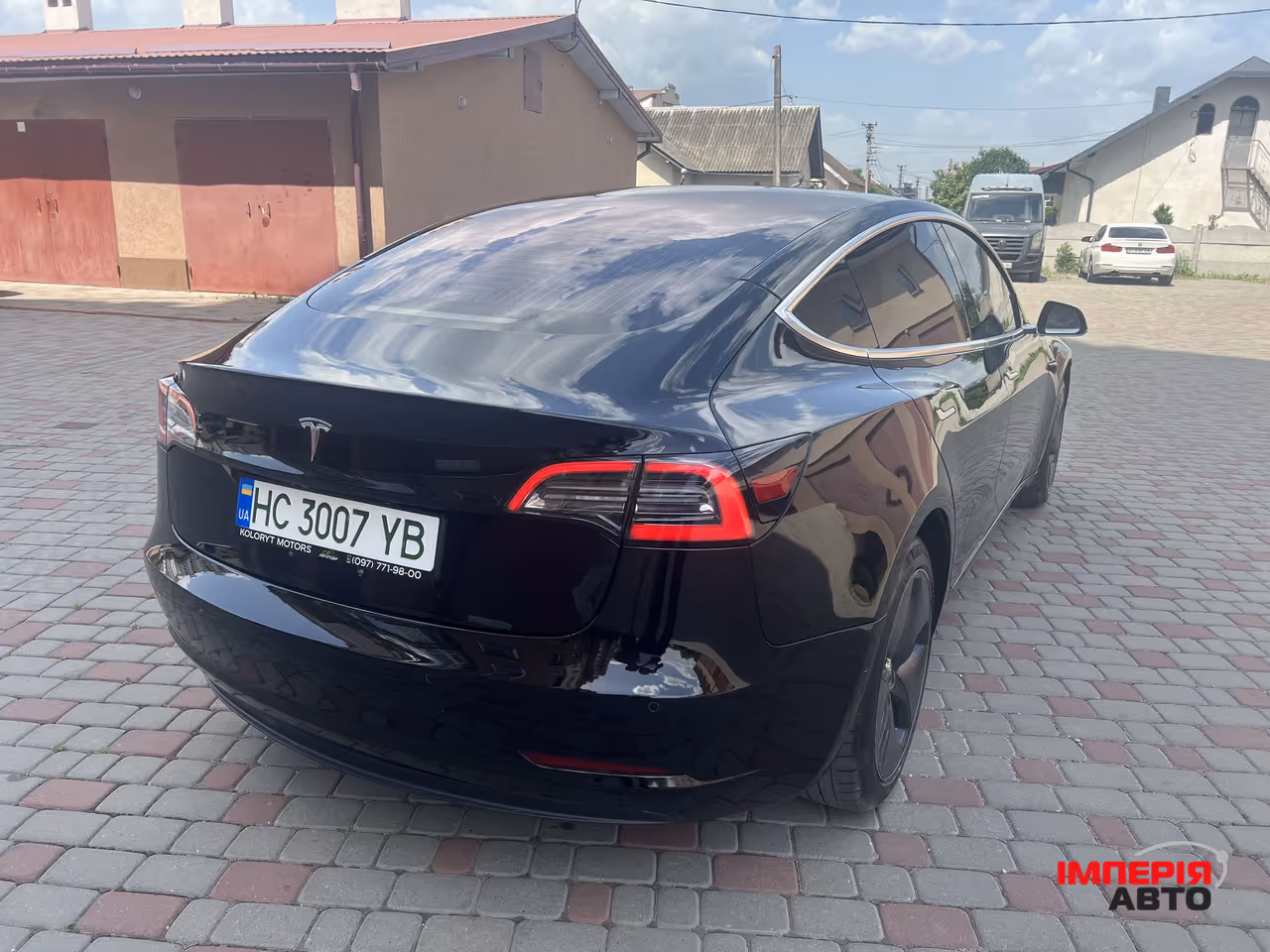 Tesla Model 3 - фото 21