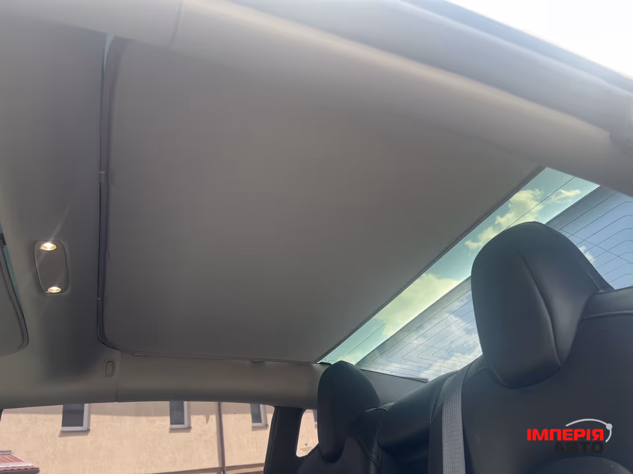 Tesla Model 3 - фото 33
