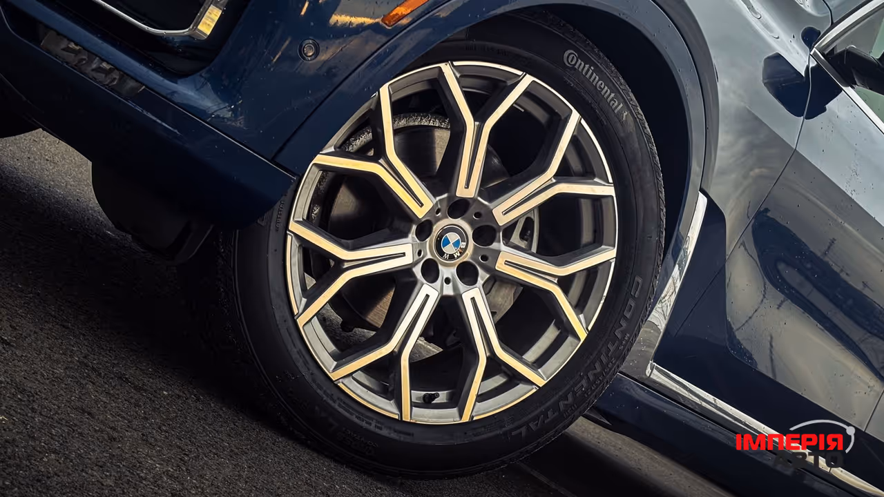 BMW X7 - фото 12