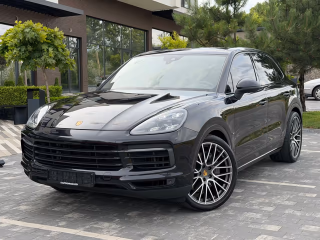 Porsche Cayenne - фото 1